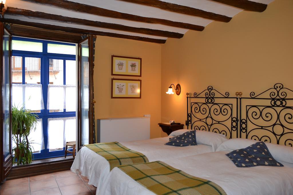 Hostal Santa Agueda Tarazona Rom bilde